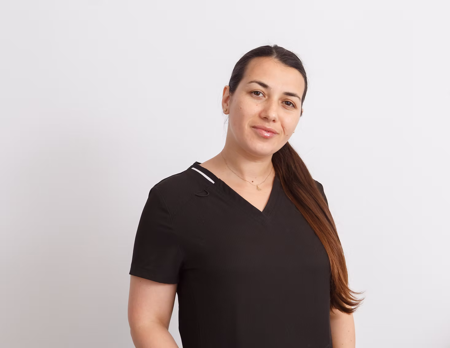 Cristina Gheorghe, Implantologieassistentin bei Atelierul de Zâmbete